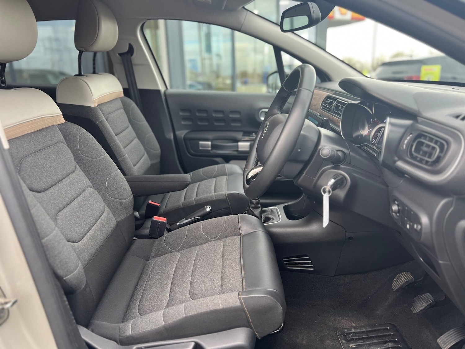 Used Citroen C3 2023 for sale - 76659817: Photo 16