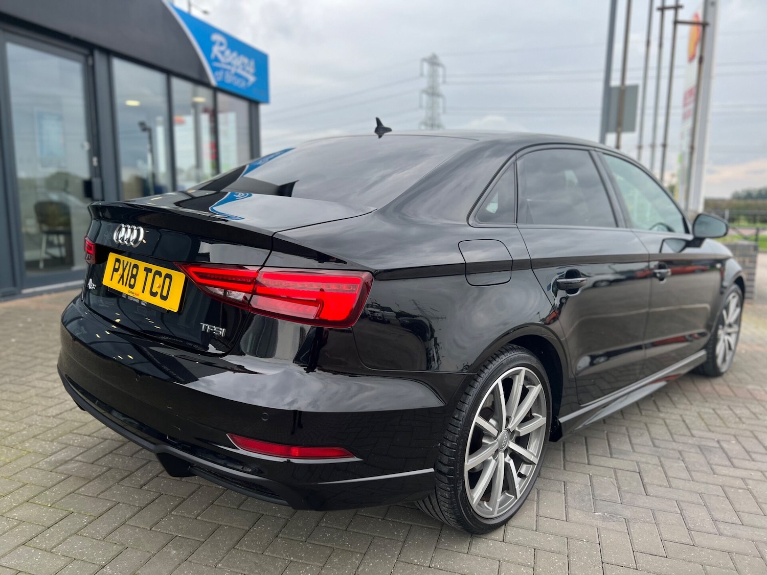 Used Audi A3 2018 for sale - 76659803: Photo 7
