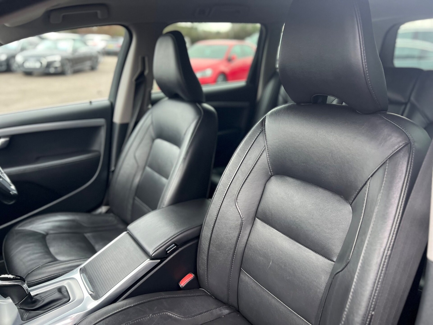 Used Volvo V70 2016 for sale - 77915556: Photo 26