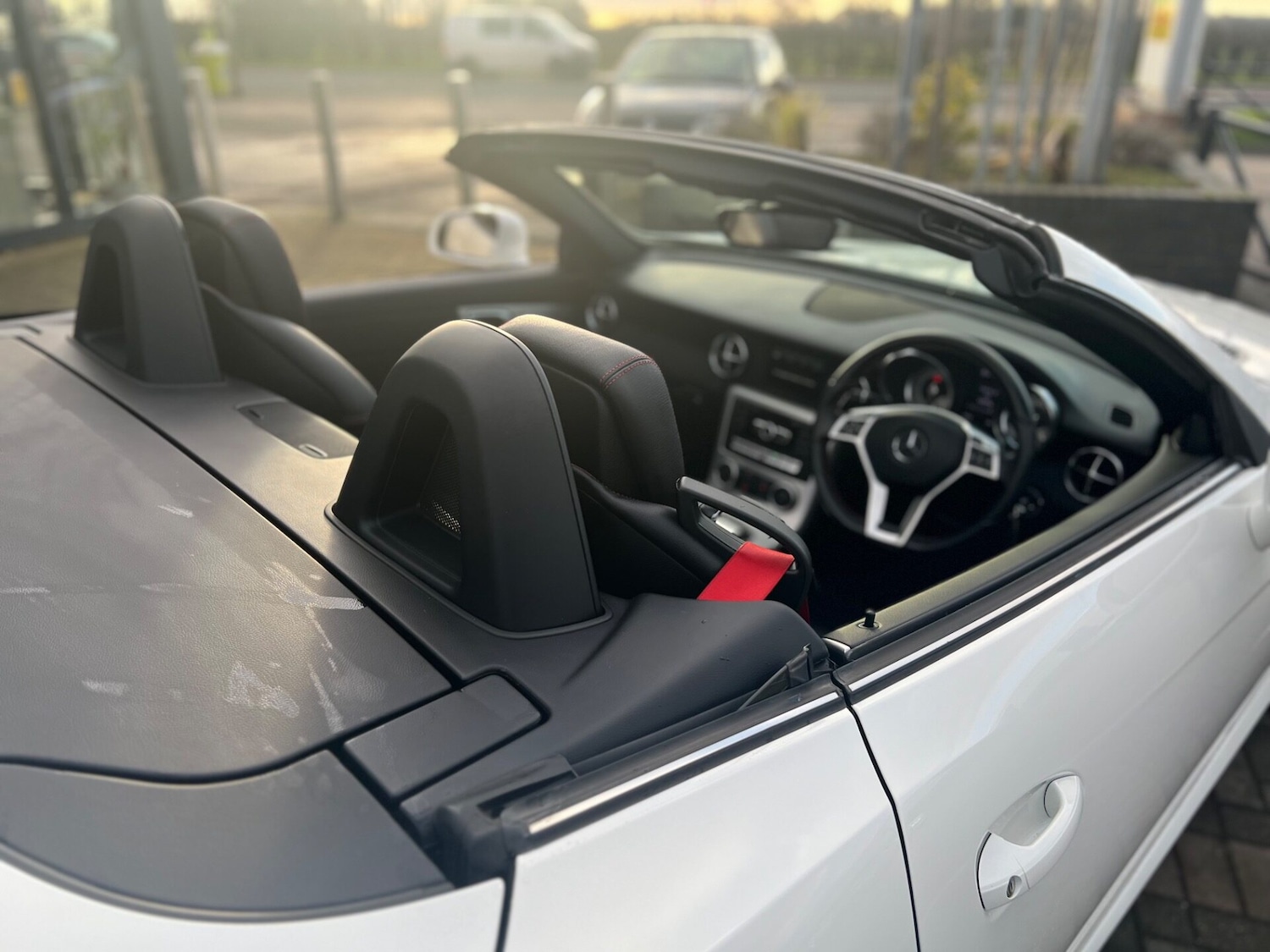 Used Mercedes-Benz SLK 2015 for sale - 77226214: Photo 25