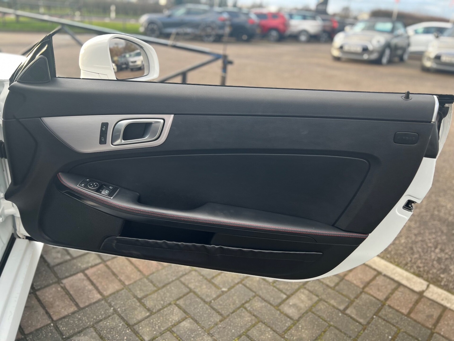 Used Mercedes-Benz SLK 2015 for sale - 77226214: Photo 34