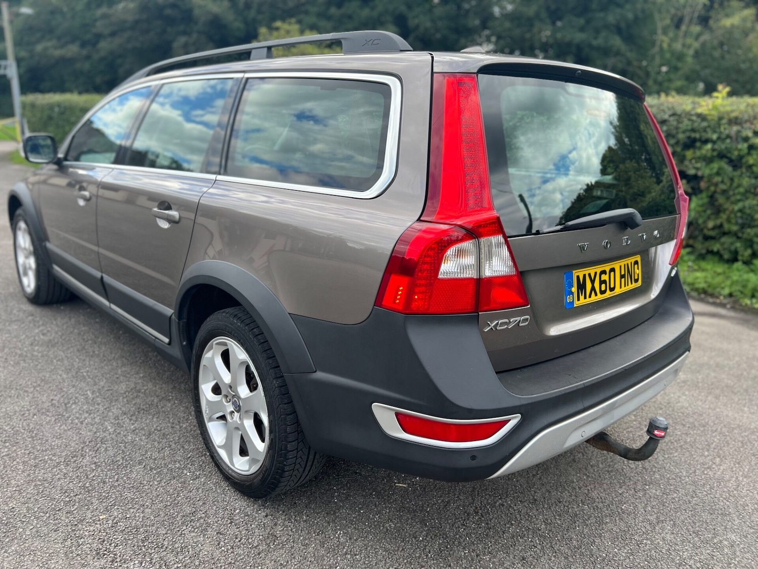 Used Volvo XC70 2011 for sale - 76659804: Photo 12