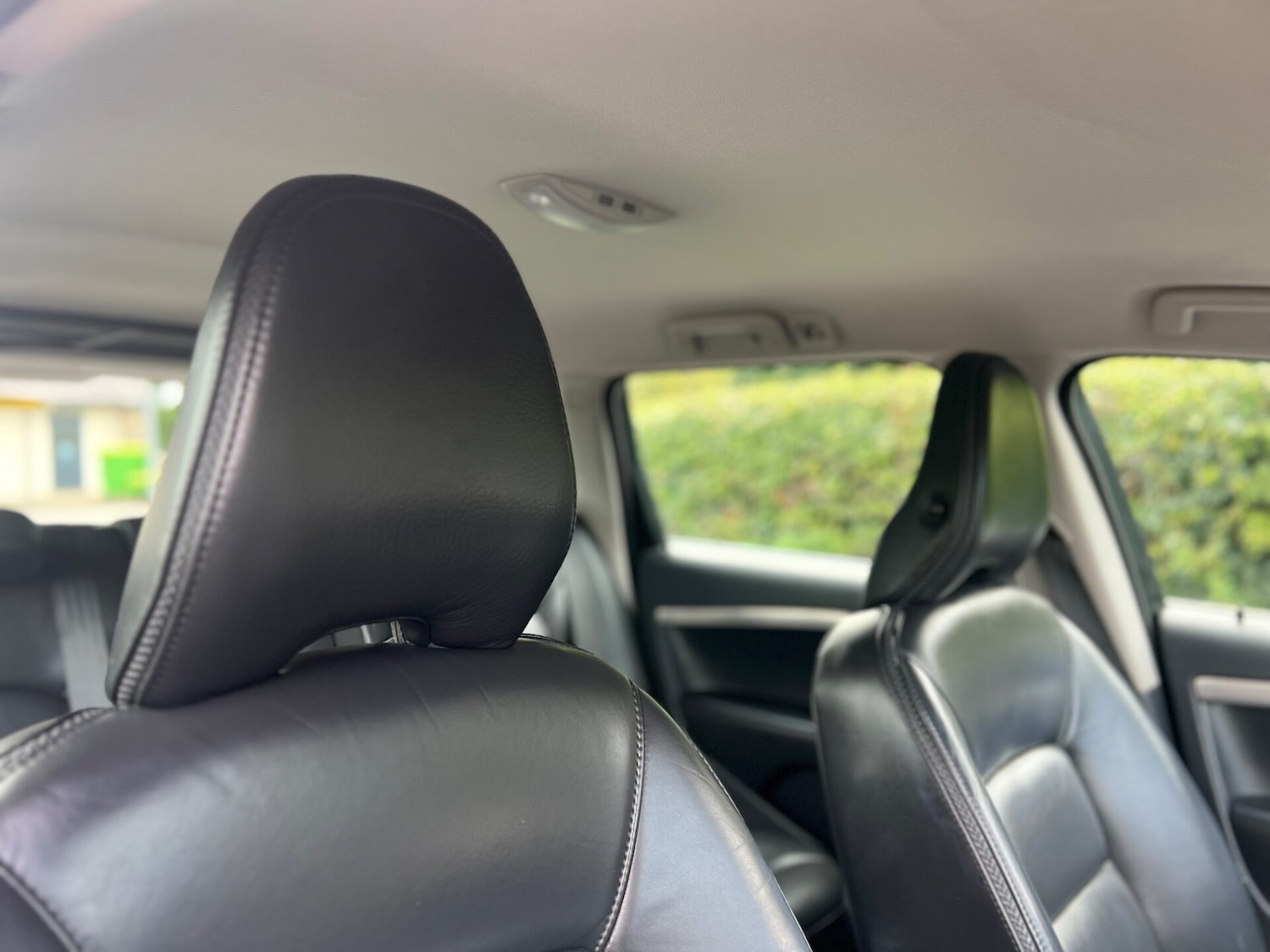 Used Volvo XC70 2011 for sale - 76659804: Photo 14