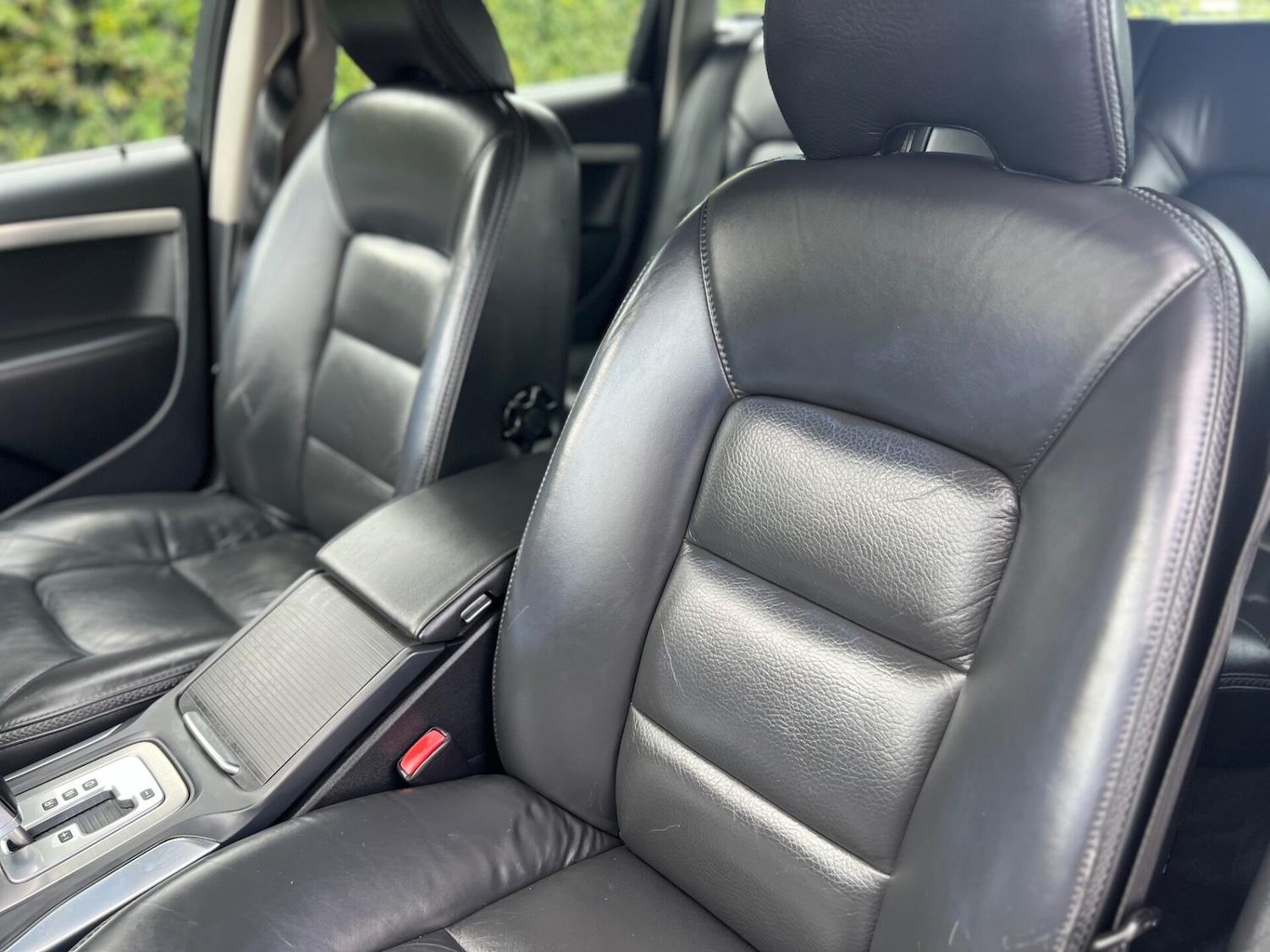 Used Volvo XC70 2011 for sale - 76659804: Photo 24