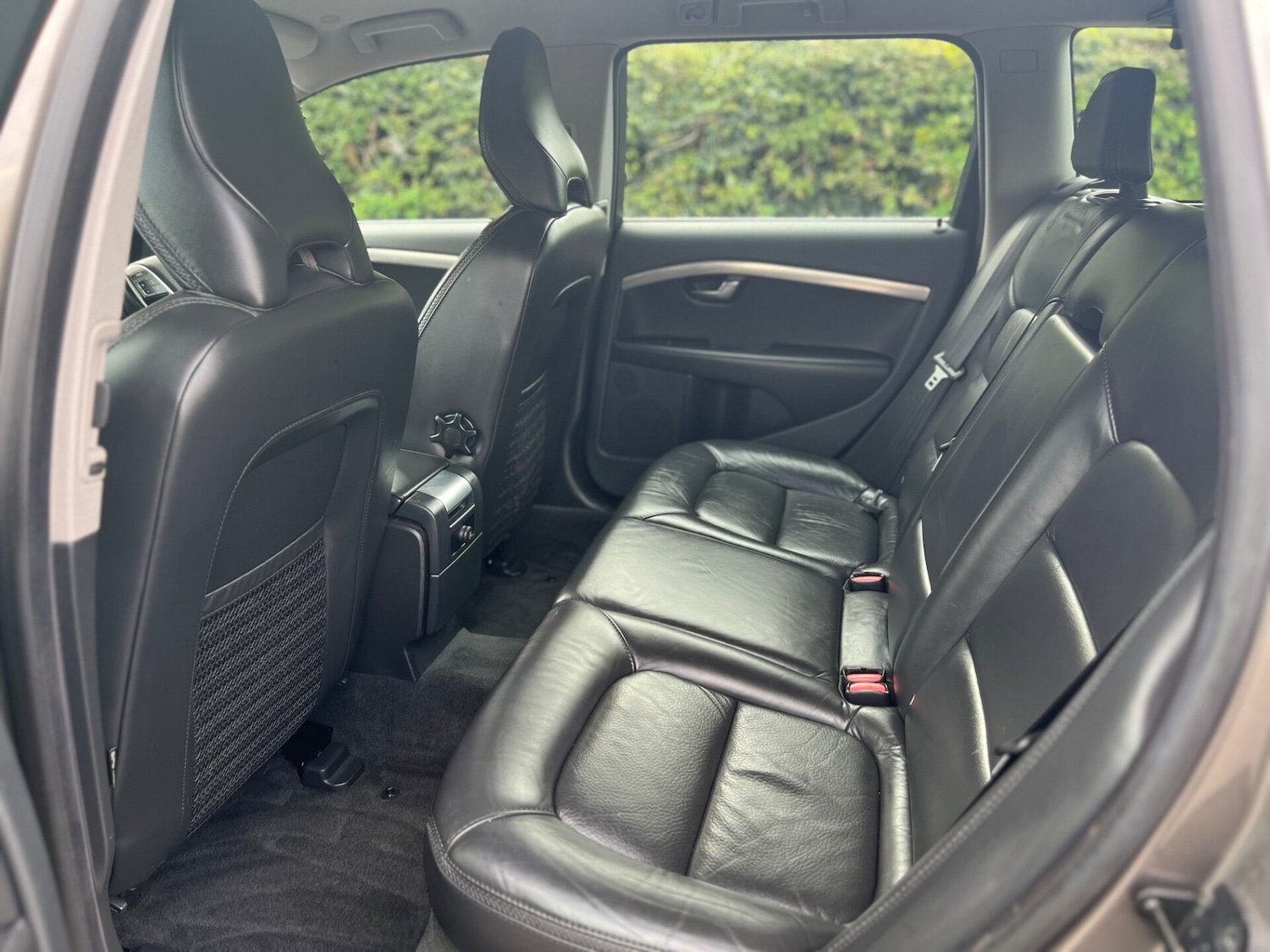 Used Volvo XC70 2011 for sale - 76659804: Photo 30