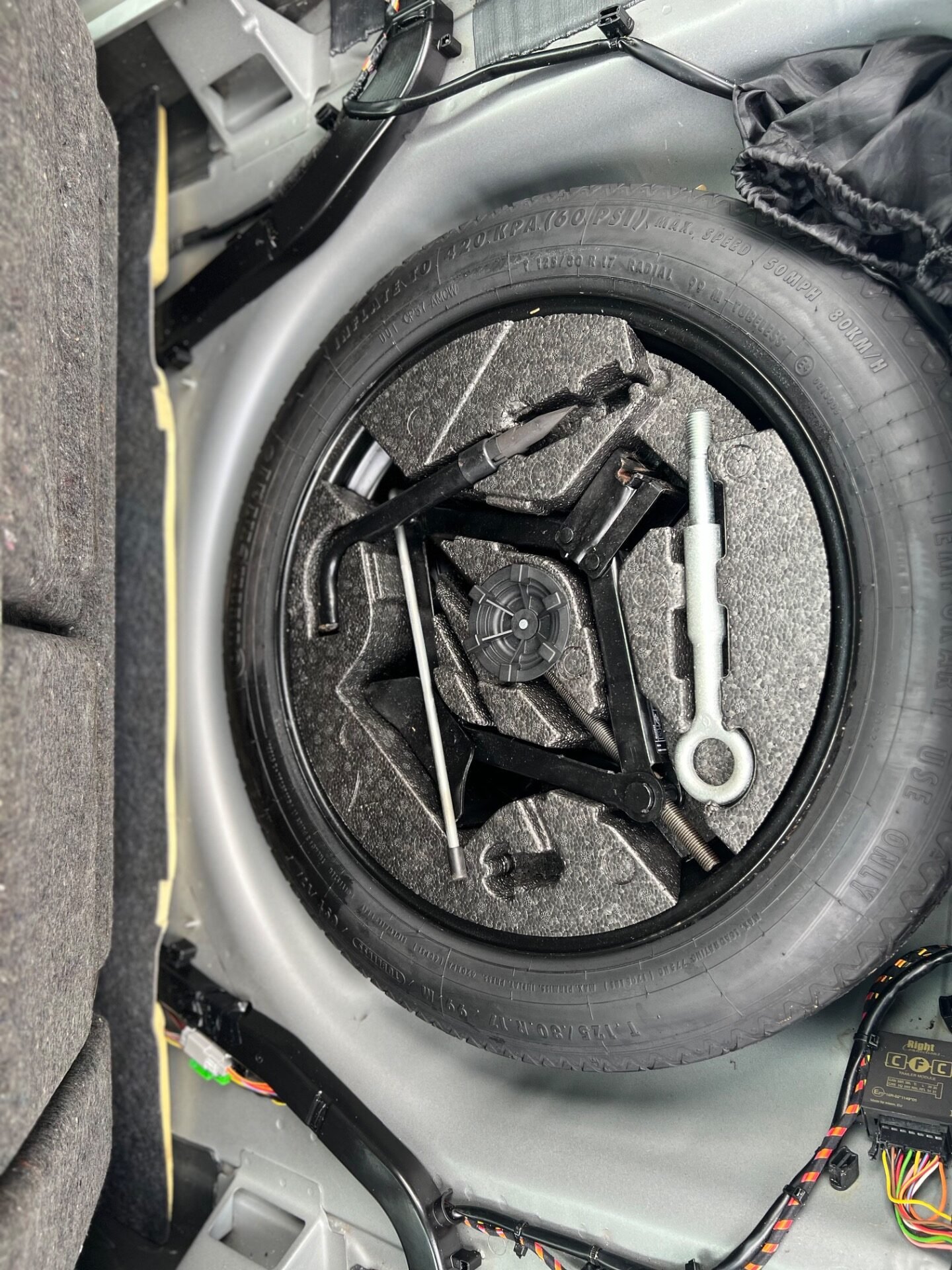 Used Volvo XC70 2011 for sale - 76659804: Photo 36