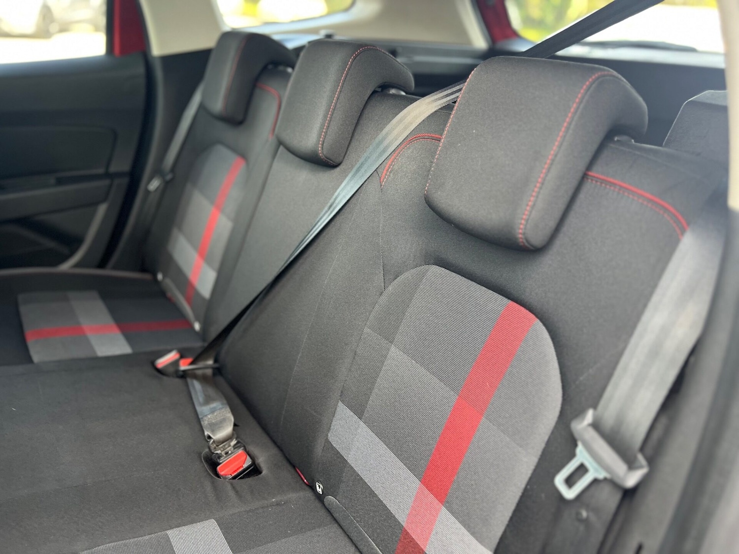 Used Dacia Duster 2020 for sale - 76659813: Photo 31