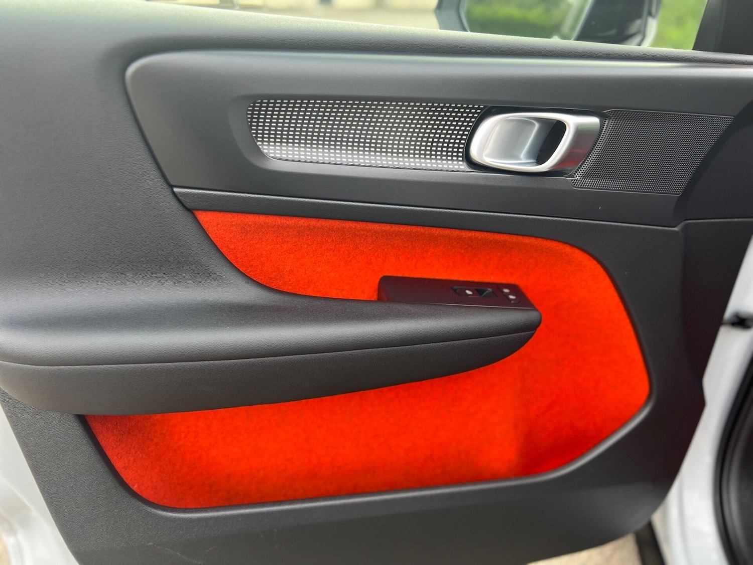 Used Volvo XC40 2020 for sale - 76659799: Photo 29