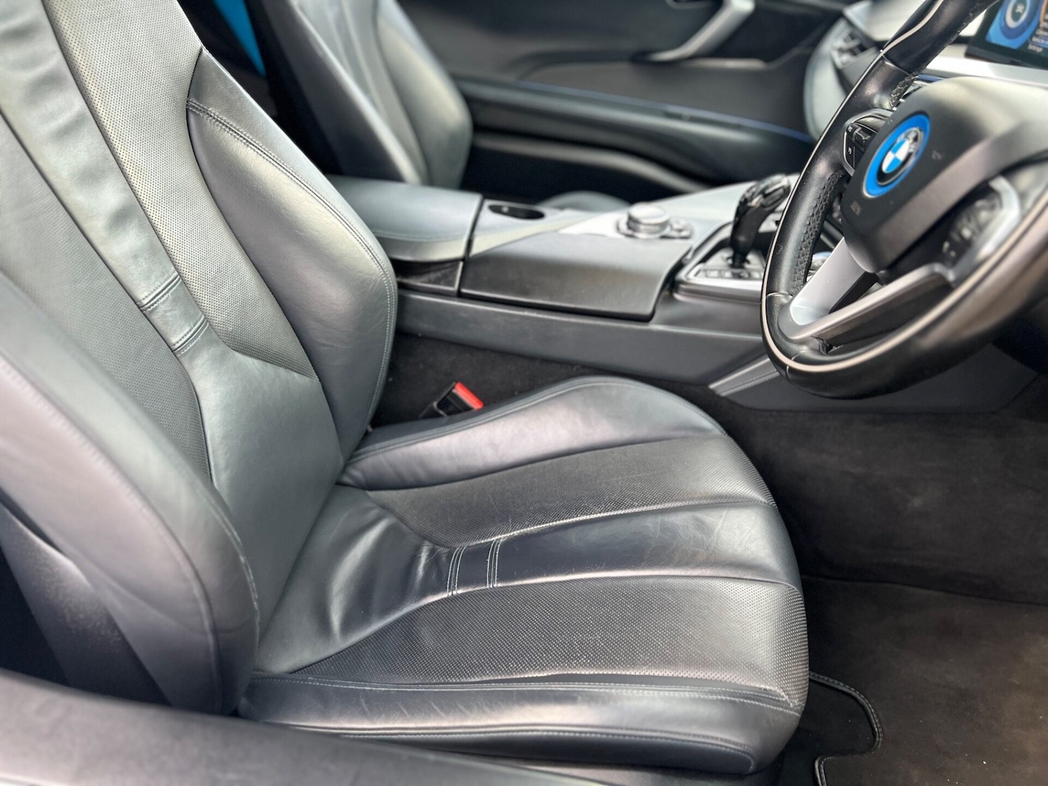 Used BMW i8 2014 for sale - 76659826: Photo 46