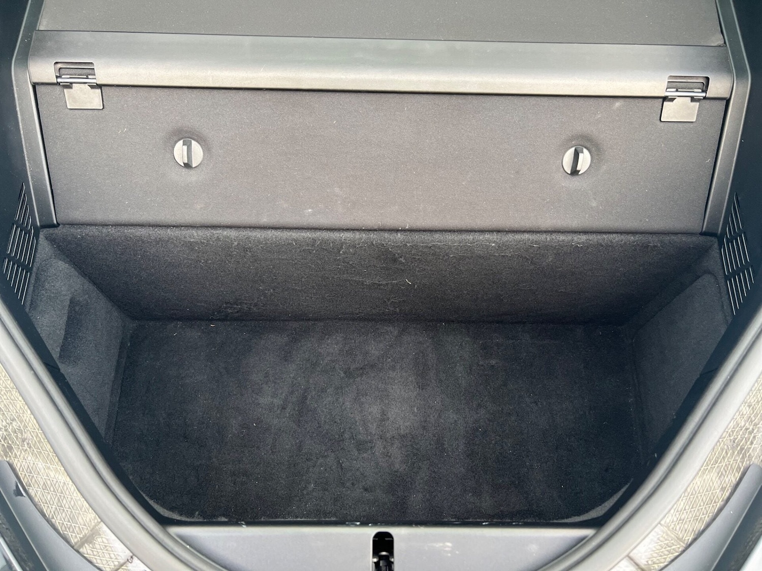 Used BMW i8 2014 for sale - 76659826: Photo 48