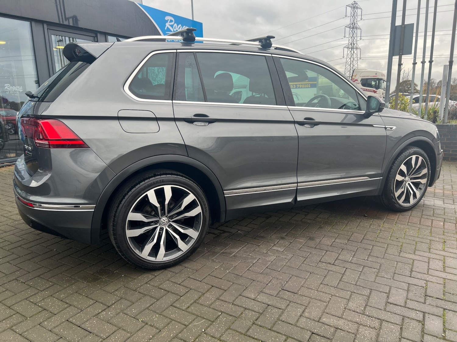 Used Volkswagen Tiguan 2017 for sale - 76659824: Photo 11