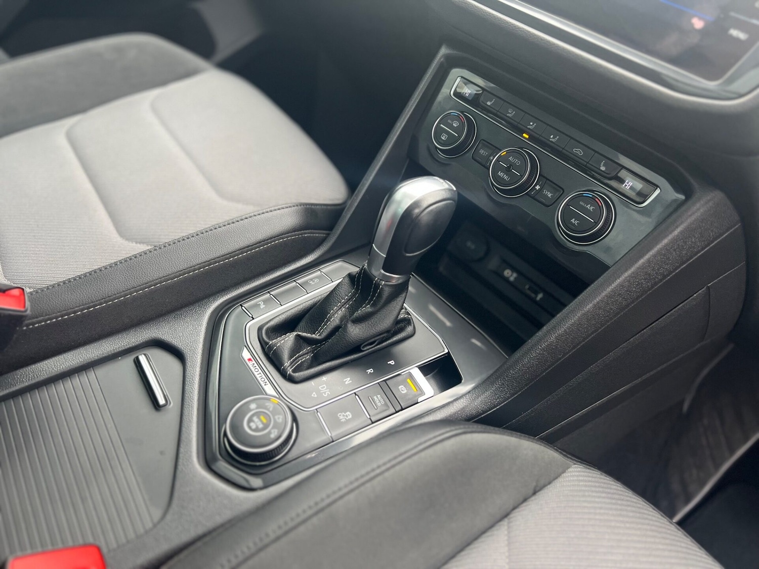 Used Volkswagen Tiguan 2017 for sale - 76659824: Photo 26