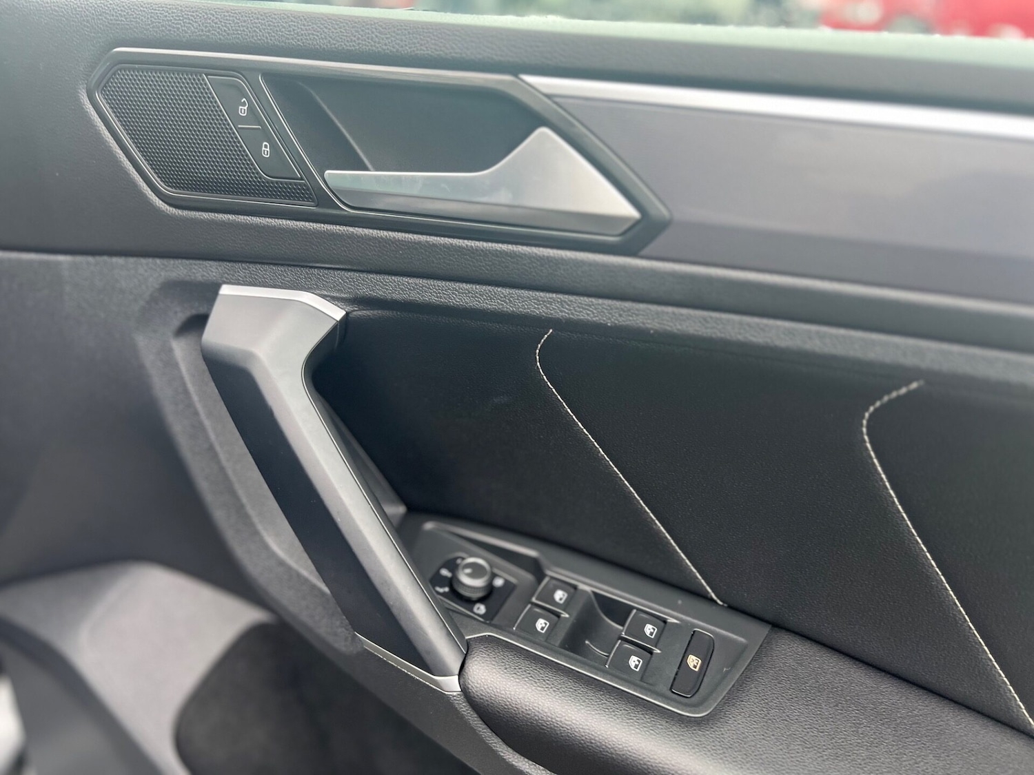 Used Volkswagen Tiguan 2017 for sale - 76659824: Photo 30