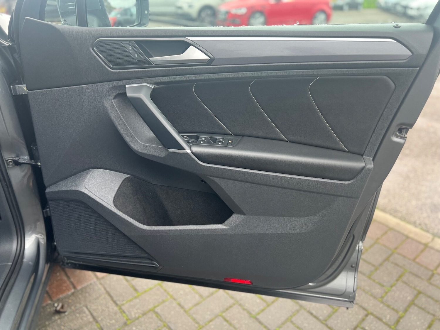 Used Volkswagen Tiguan 2017 for sale - 76659824: Photo 31