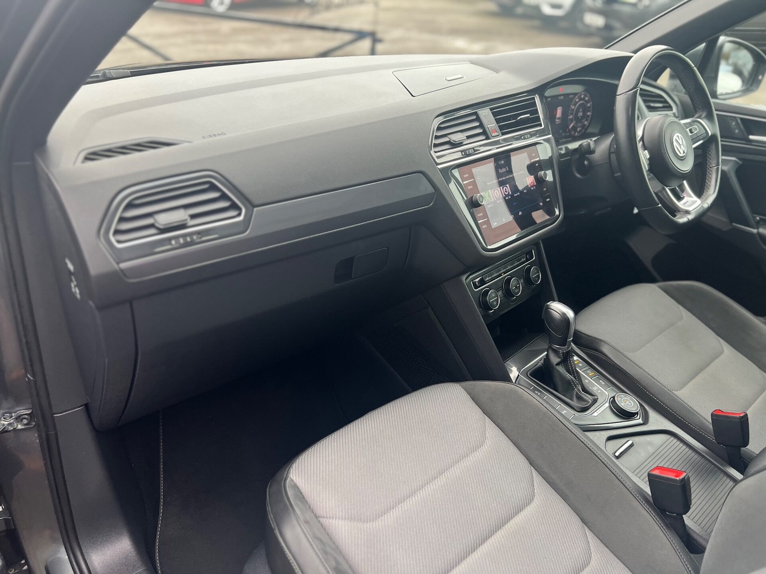 Used Volkswagen Tiguan 2017 for sale - 76659824: Photo 35