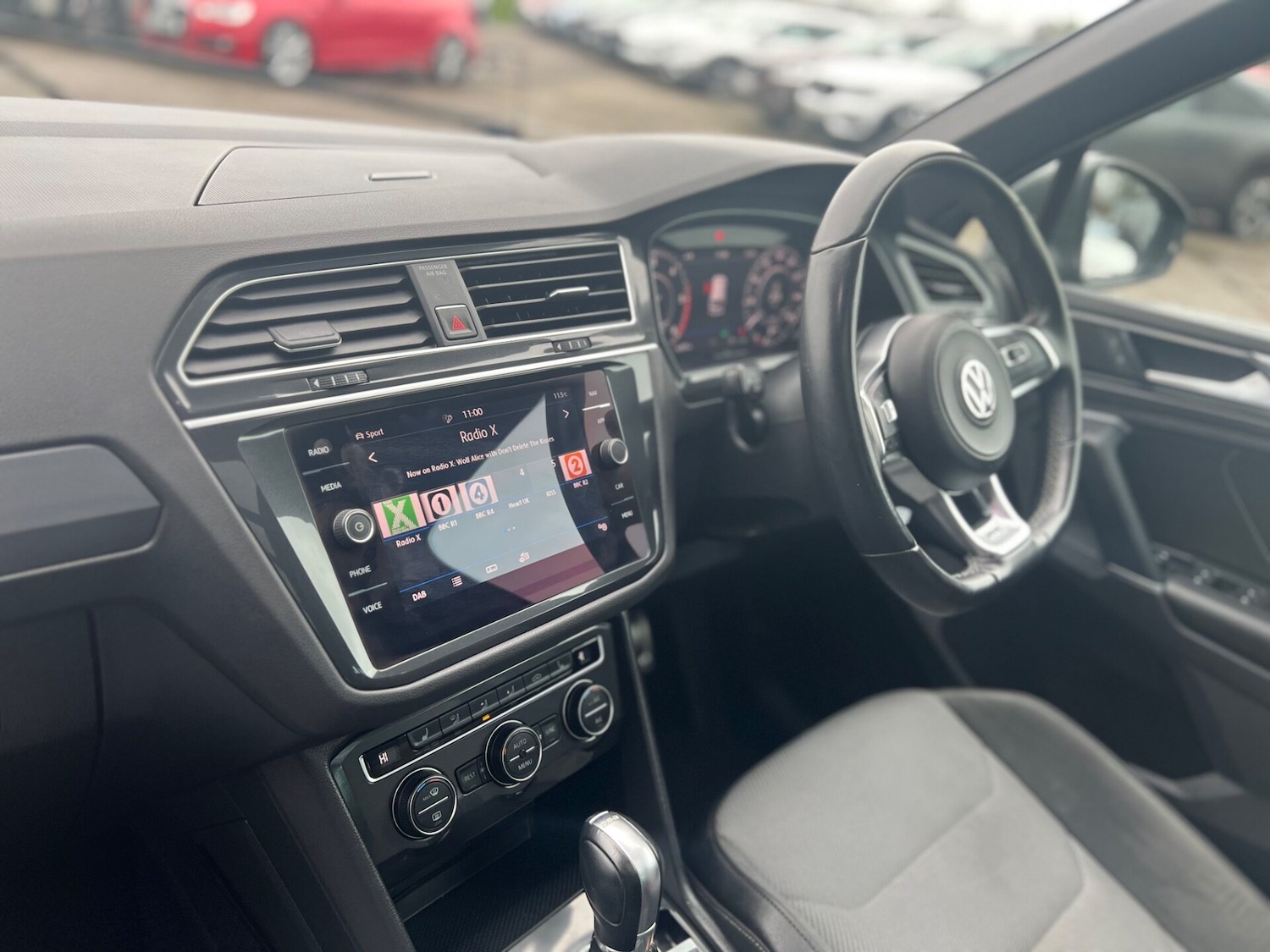 Used Volkswagen Tiguan 2017 for sale - 76659824: Photo 40