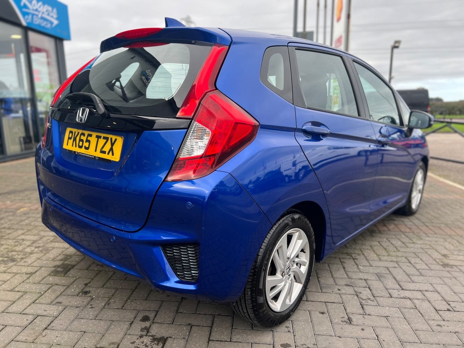 Used Honda Jazz 2015 for sale - 77171364: Photo 9