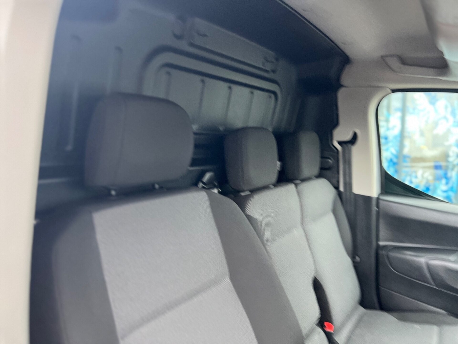 Used Peugeot Partner 2022 for sale - 76969867: Photo 24