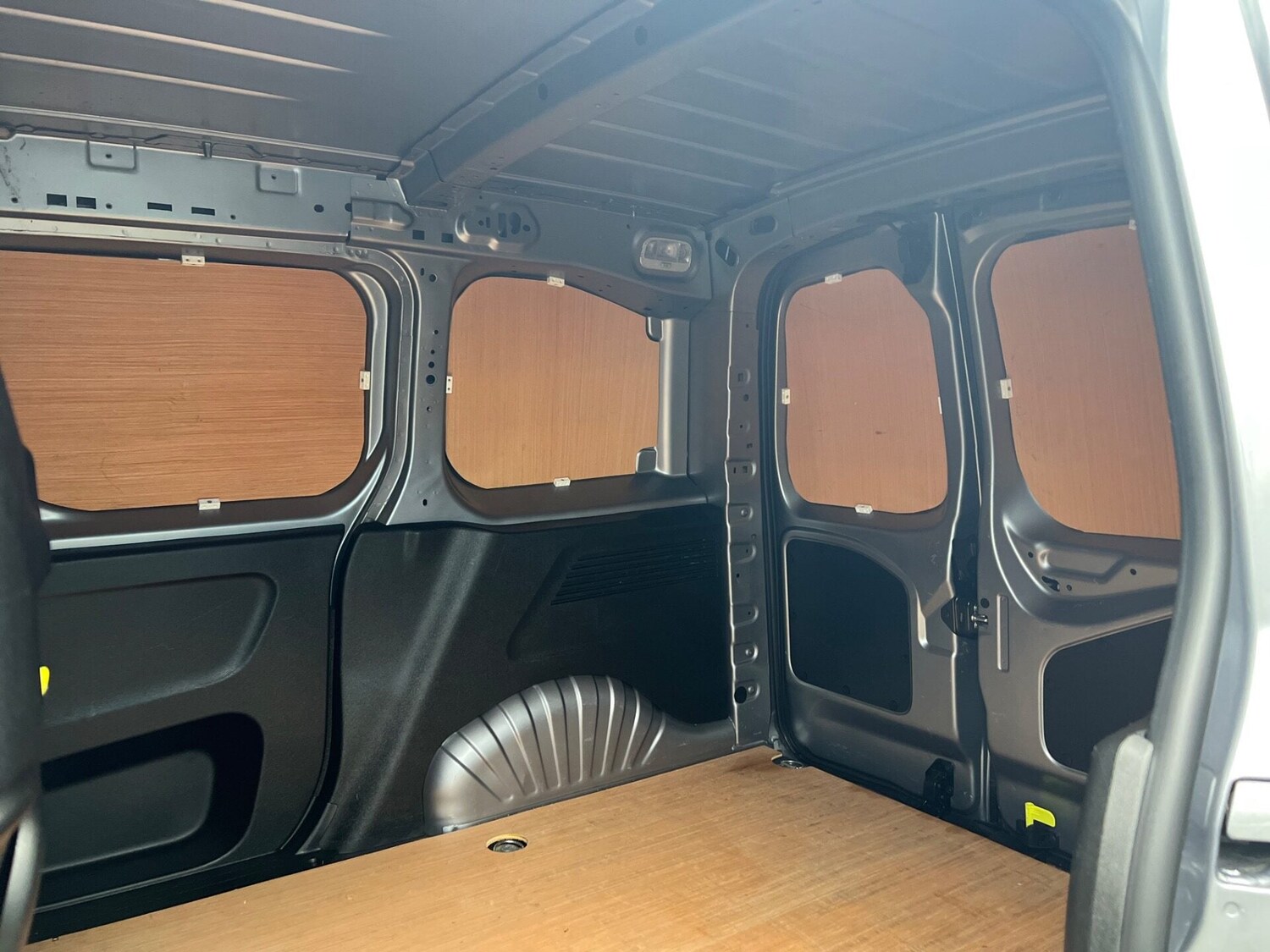 Used Peugeot Partner 2022 for sale - 76969867: Photo 37