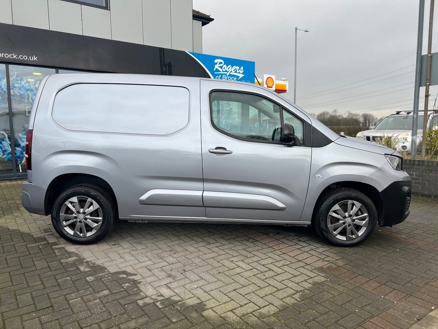 Used Peugeot Partner 2022 for sale - 76969867: Photo 8