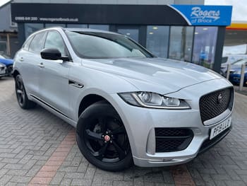 Used Jaguar F-Pace 2019 for sale - 79705818: Photo