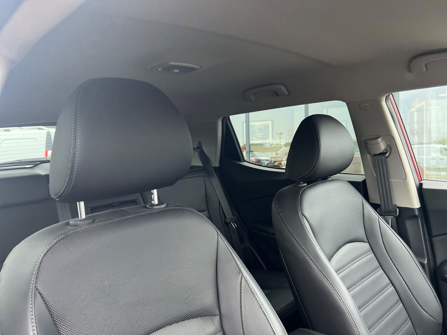 Used Ssangyong Tivoli 2023 for sale - 76659809: Photo 16