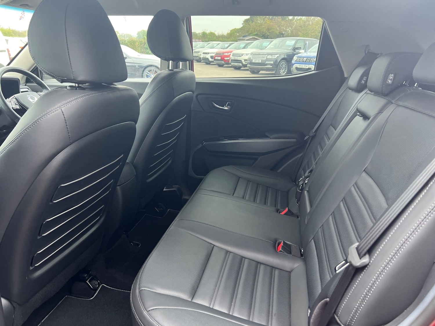 Used Ssangyong Tivoli 2023 for sale - 76659809: Photo 33