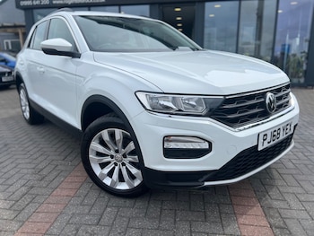 Used Volkswagen T-Roc 2019 for sale - 78952286: Photo