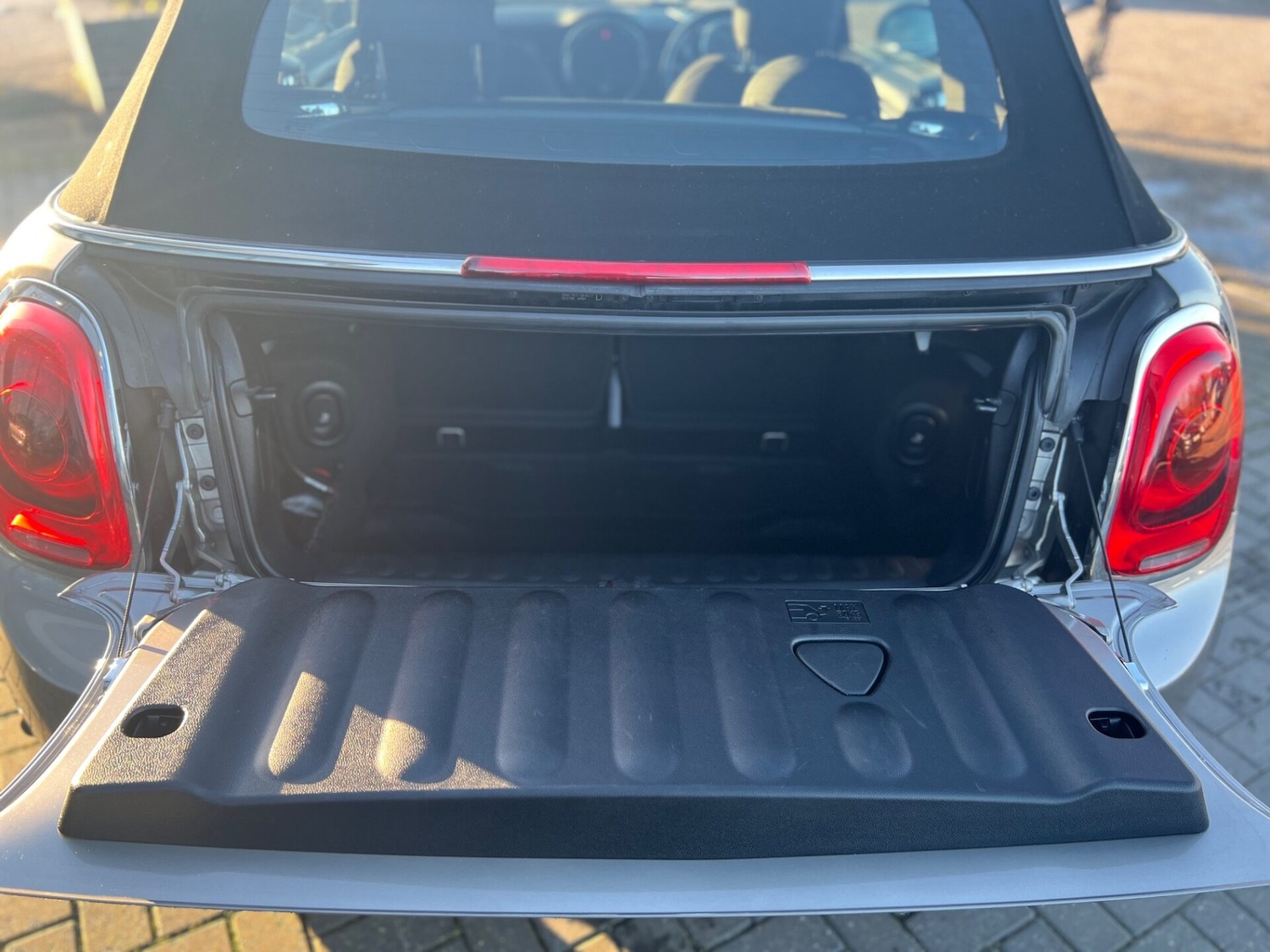 Used MINI Convertible 2017 for sale - 76659820: Photo 35