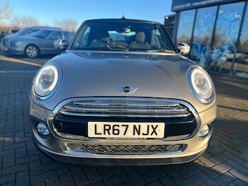 Used MINI Convertible 2017 for sale - 76659820: Photo
