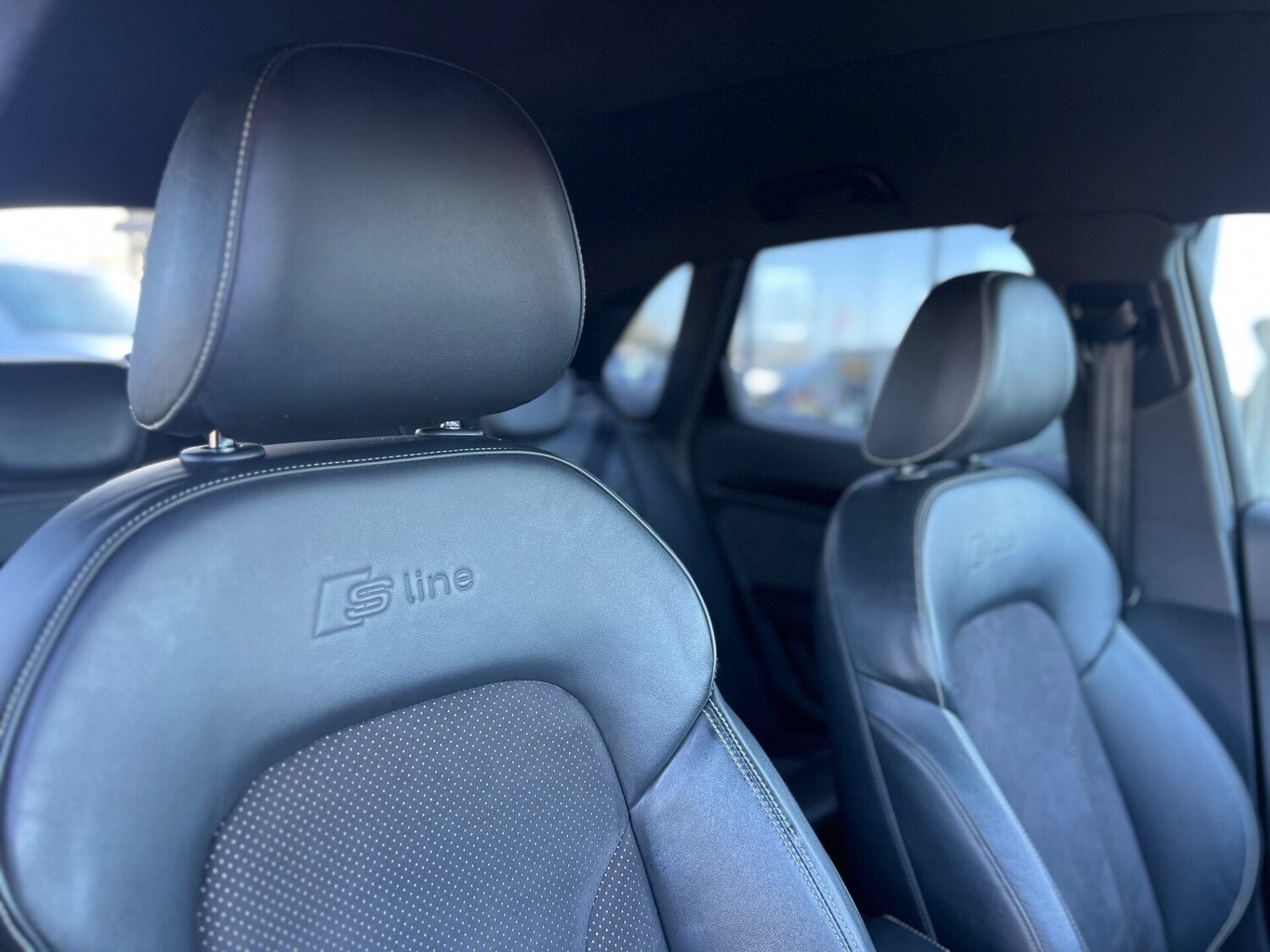 Used Audi Q3 2017 for sale - 77915533: Photo 16