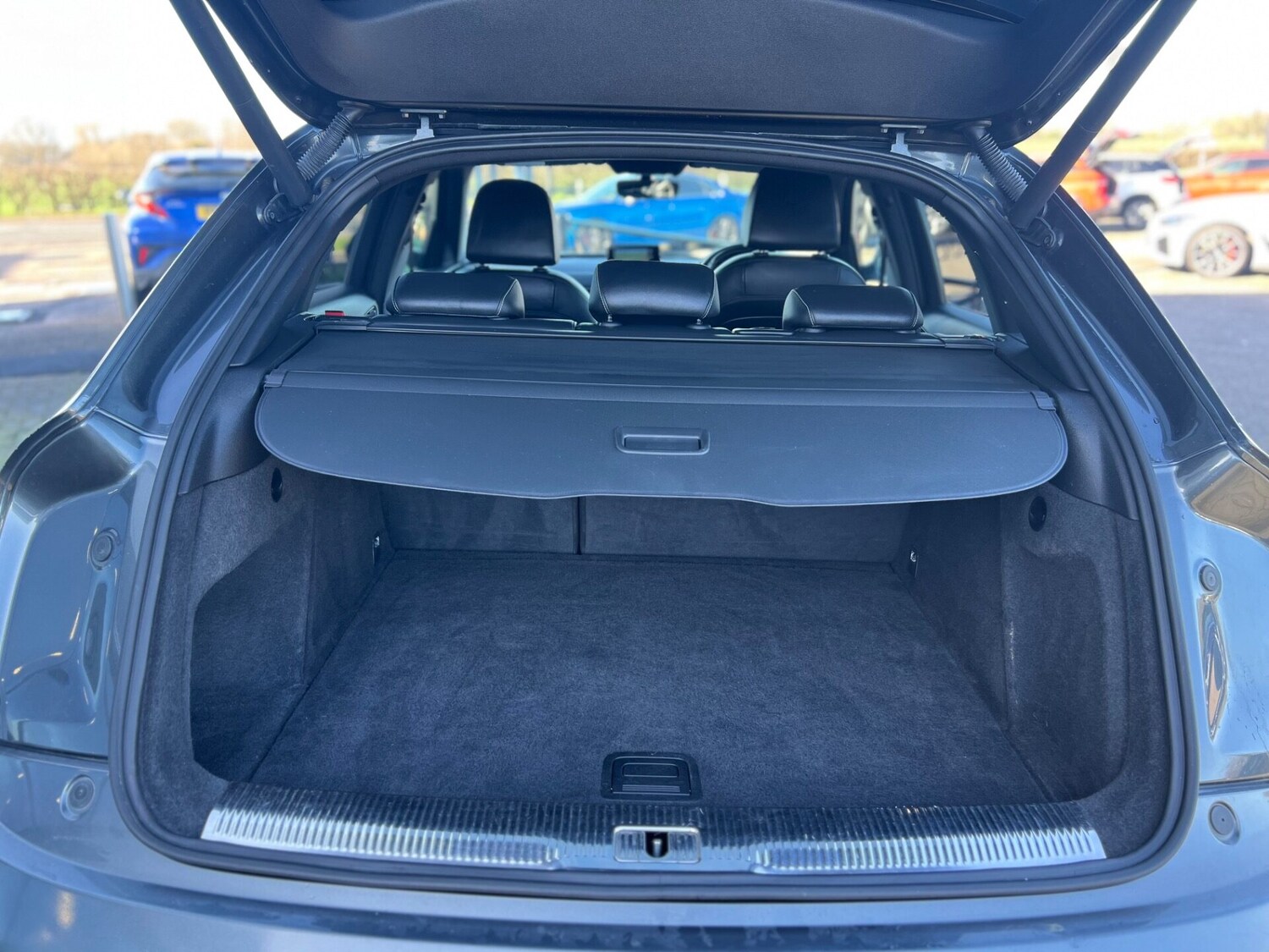 Used Audi Q3 2017 for sale - 77915533: Photo 36