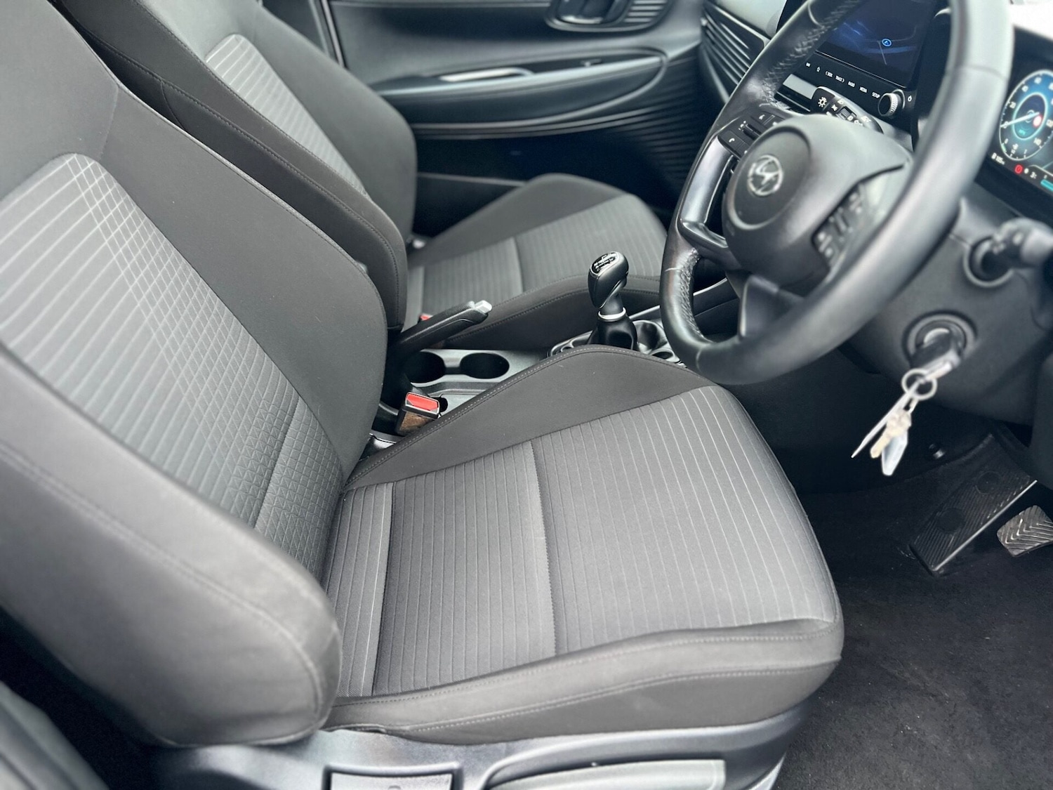 Used Hyundai i20 2022 for sale - 77006573: Photo 19