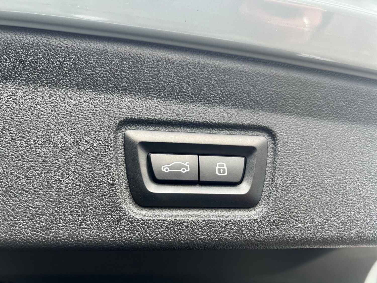 Used BMW i4 2023 for sale - 77631462: Photo 43