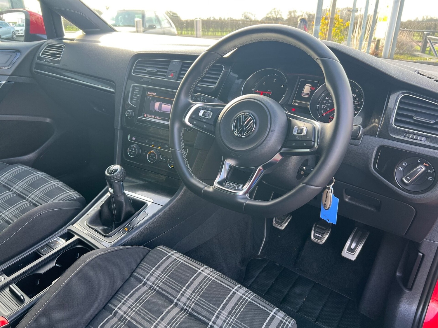 Used Volkswagen Golf 2015 for sale - 77555003: Photo 20