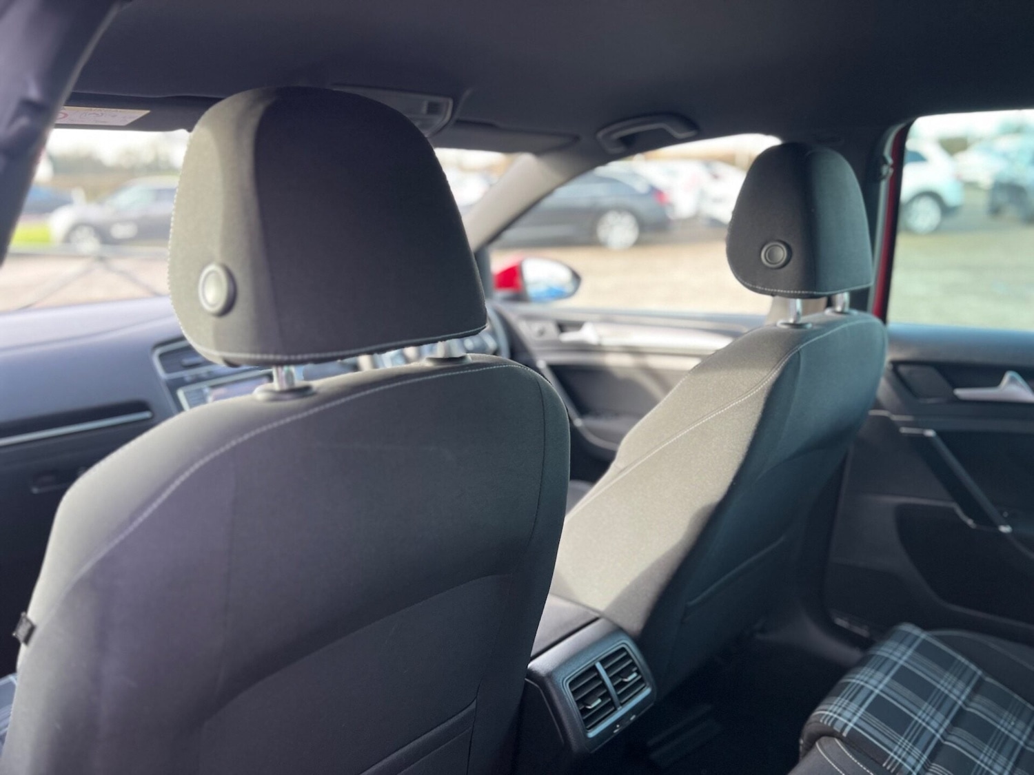 Used Volkswagen Golf 2015 for sale - 77555003: Photo 29