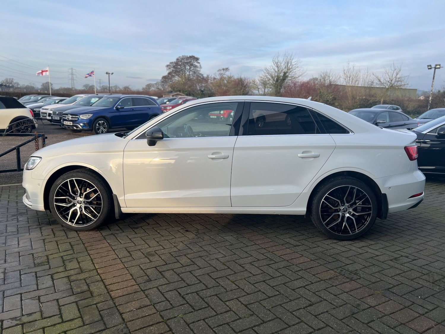 Used Audi A3 2018 for sale - 77024130: Photo 8