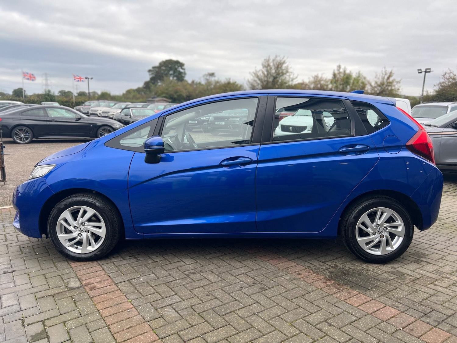 Used Honda Jazz 2015 for sale - 76659805: Photo 13