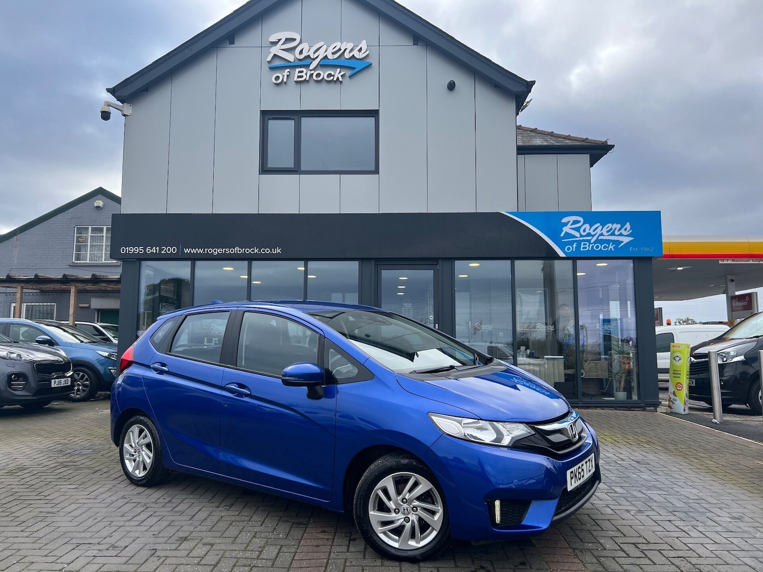 Used Honda Jazz 2015 for sale - 76659805: Photo 2