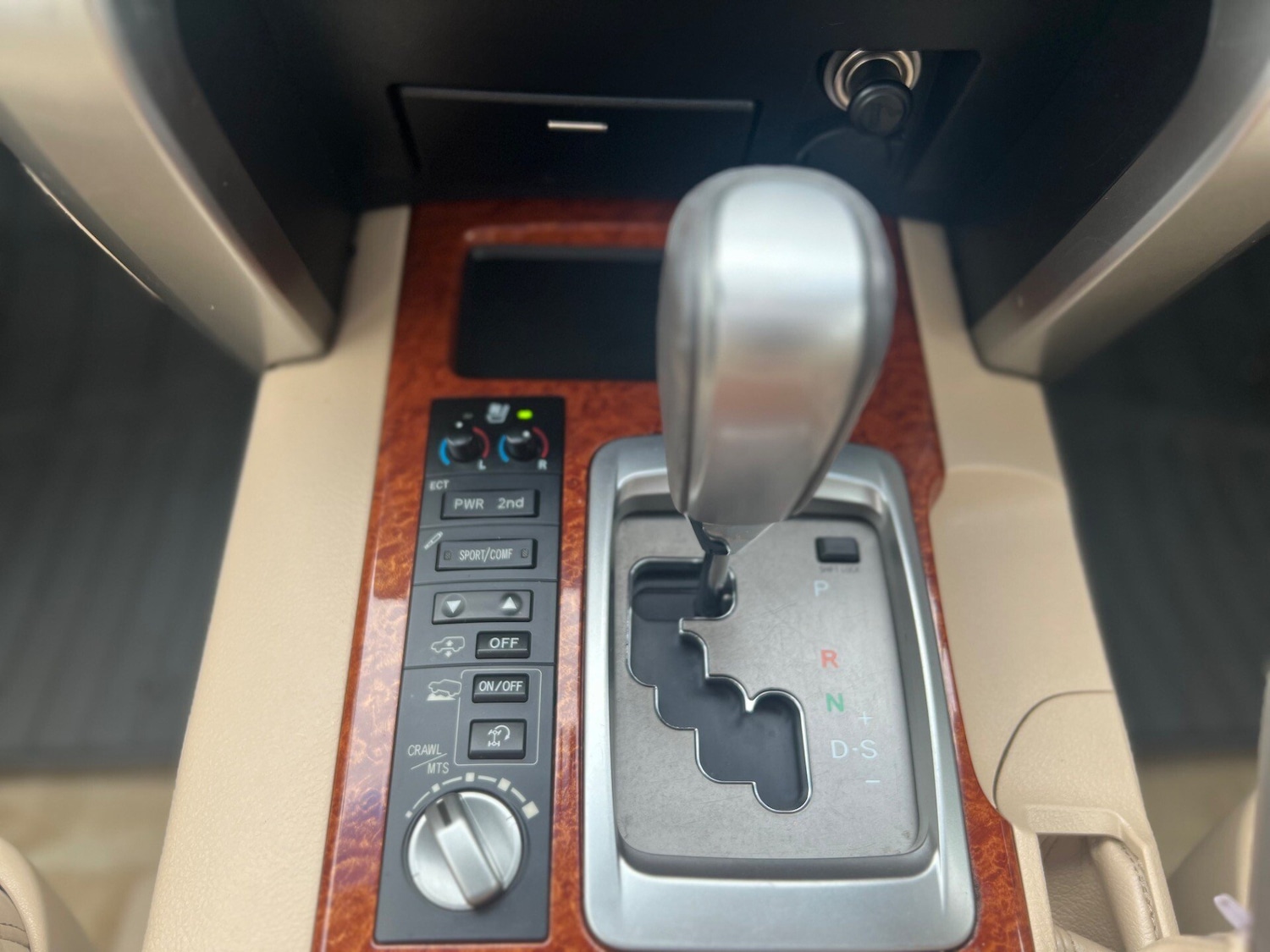 Used Toyota Land Cruiser 2012 for sale - 76659785: Photo 41