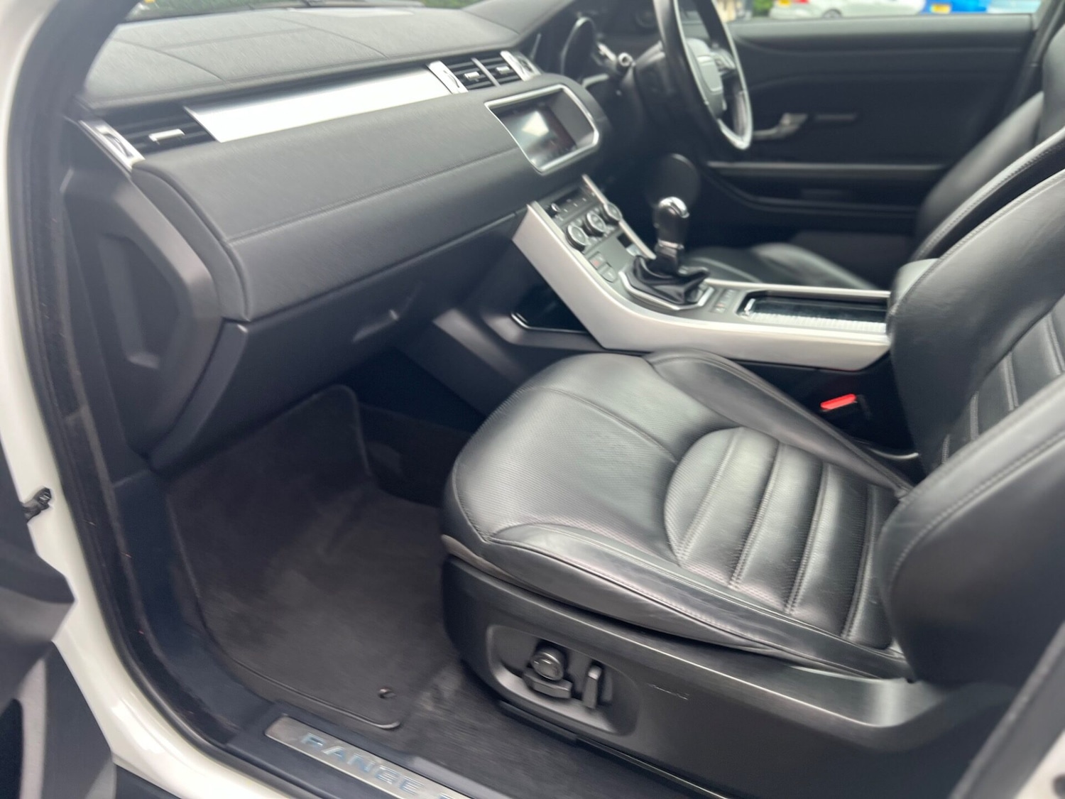 Used Land Rover Range Rover Evoque 2017 for sale - 76659790: Photo 33