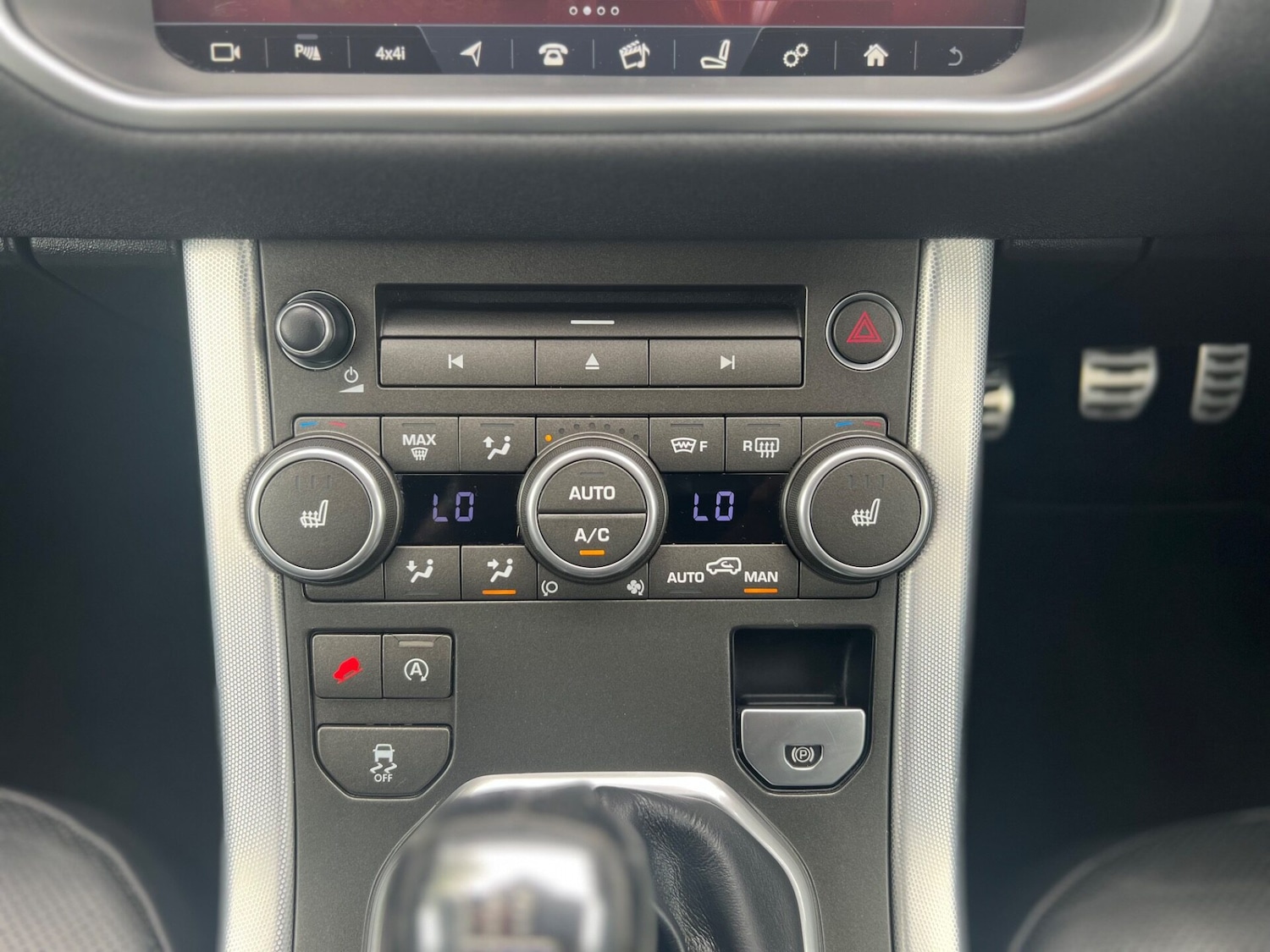 Used Land Rover Range Rover Evoque 2017 for sale - 76659790: Photo 40