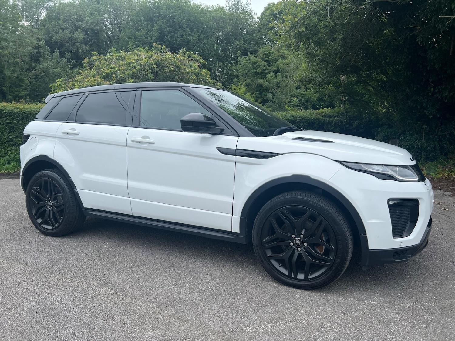 Used Land Rover Range Rover Evoque 2017 for sale - 76659790: Photo 5