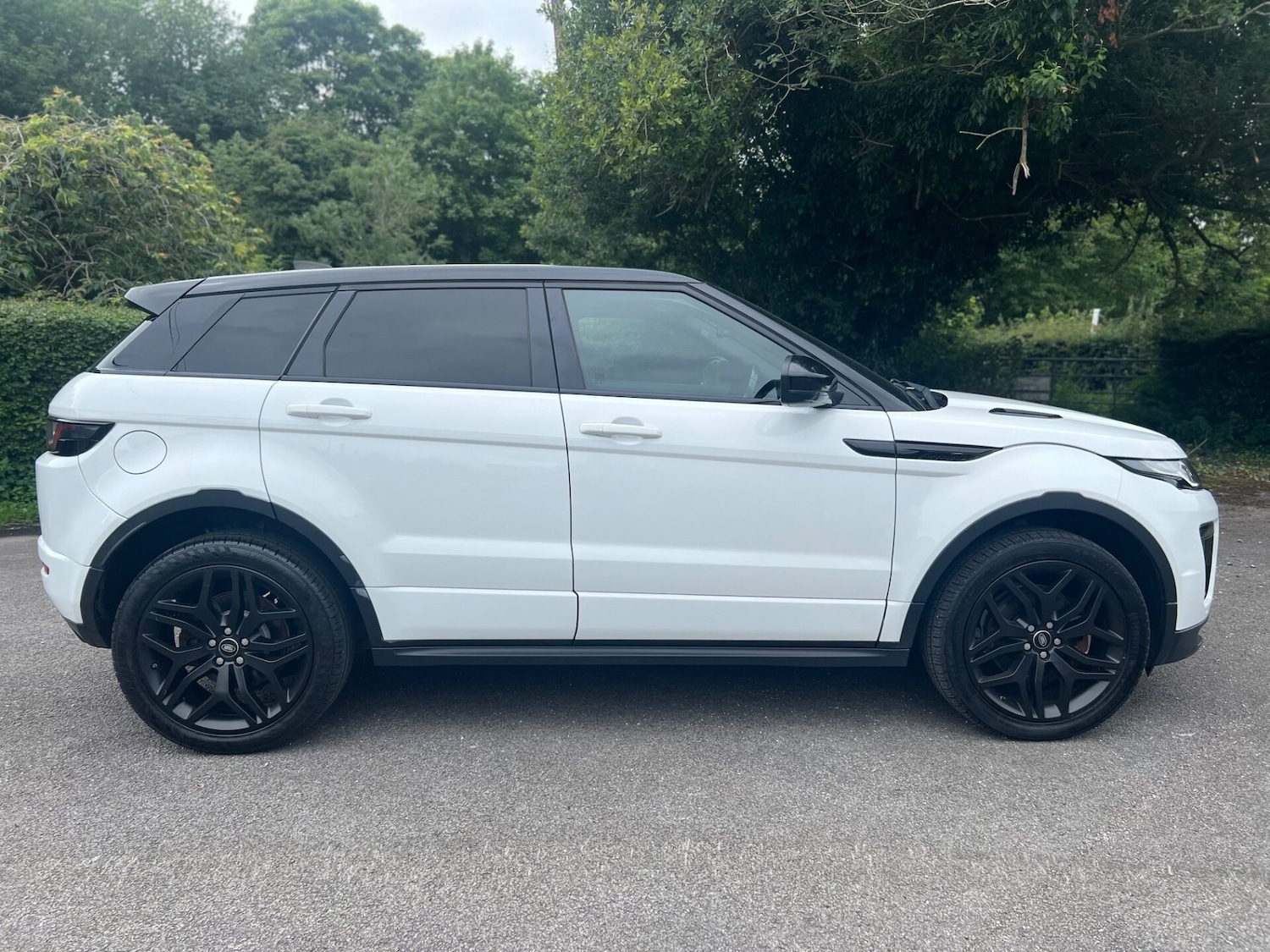 Used Land Rover Range Rover Evoque 2017 for sale - 76659790: Photo 6
