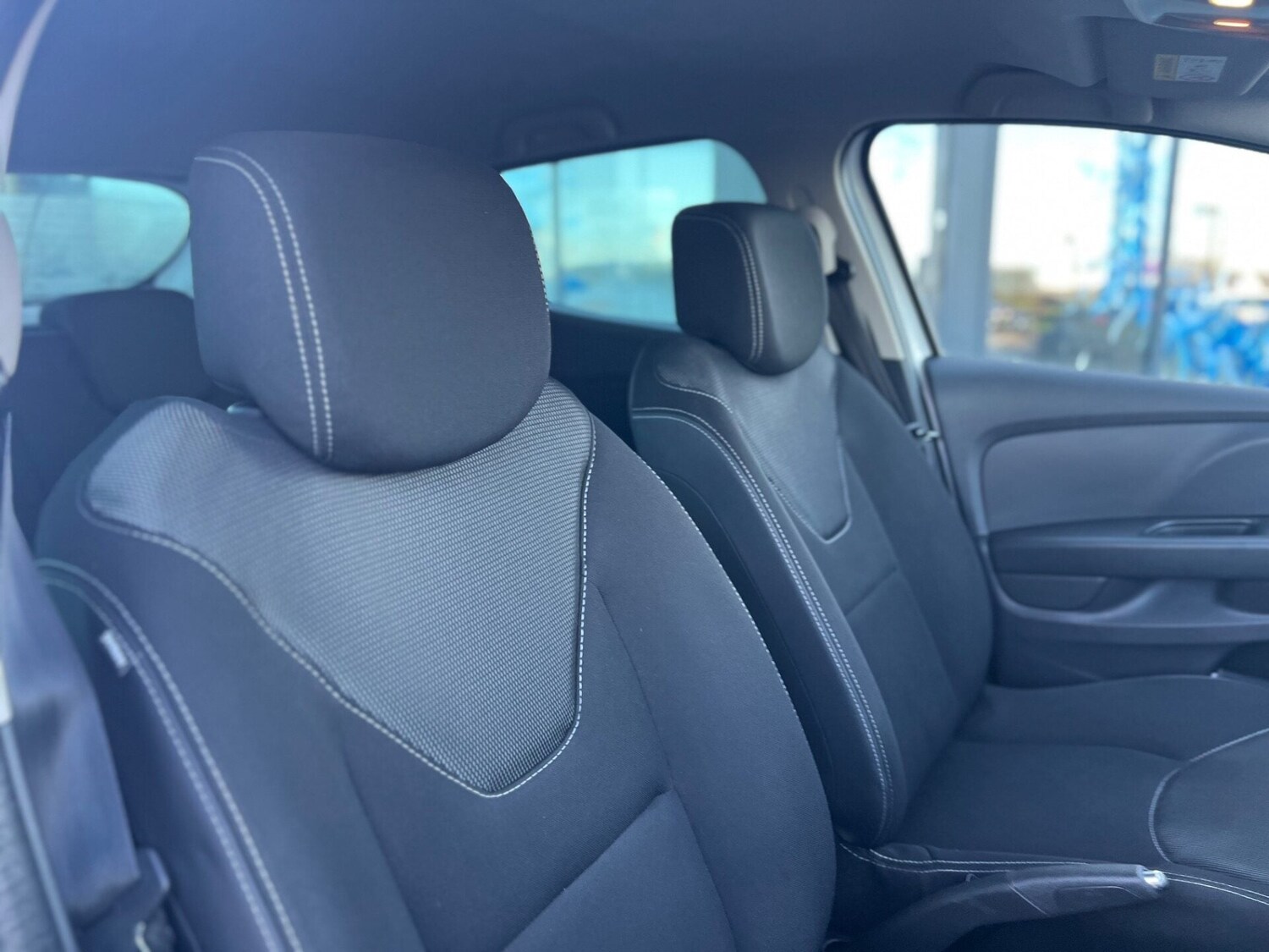 Used Renault Clio 2019 for sale - 76879549: Photo 19