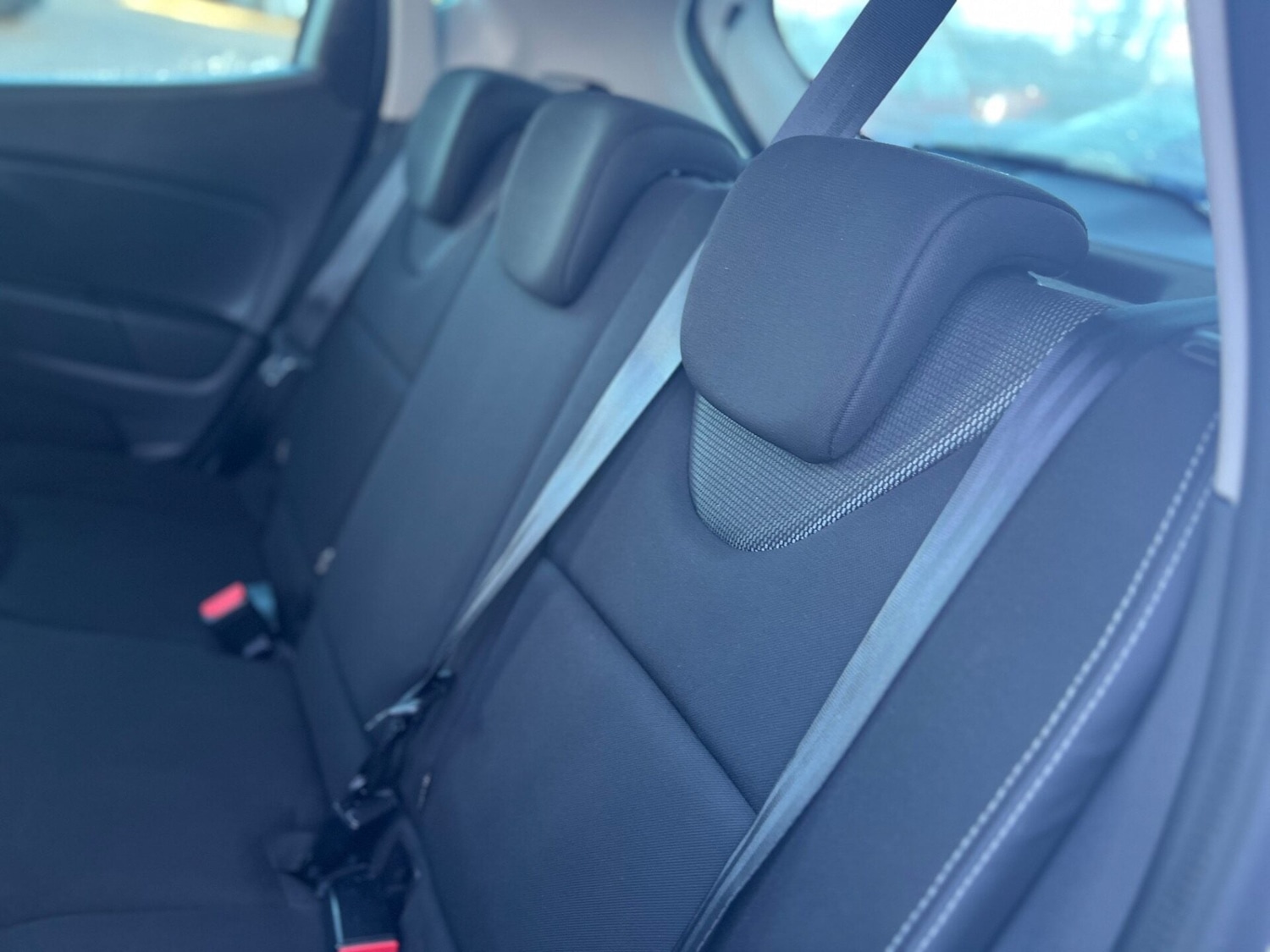 Used Renault Clio 2019 for sale - 76879549: Photo 36