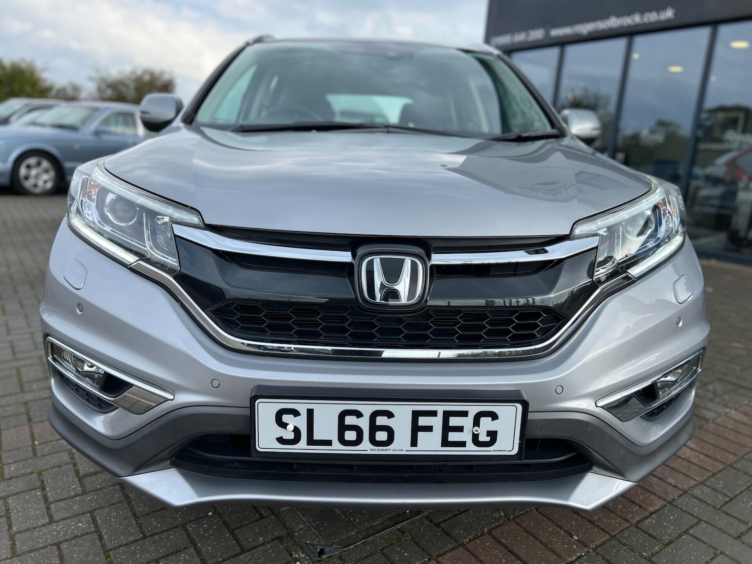 Used Honda CR-V 2016 for sale - 76659810: Photo 4