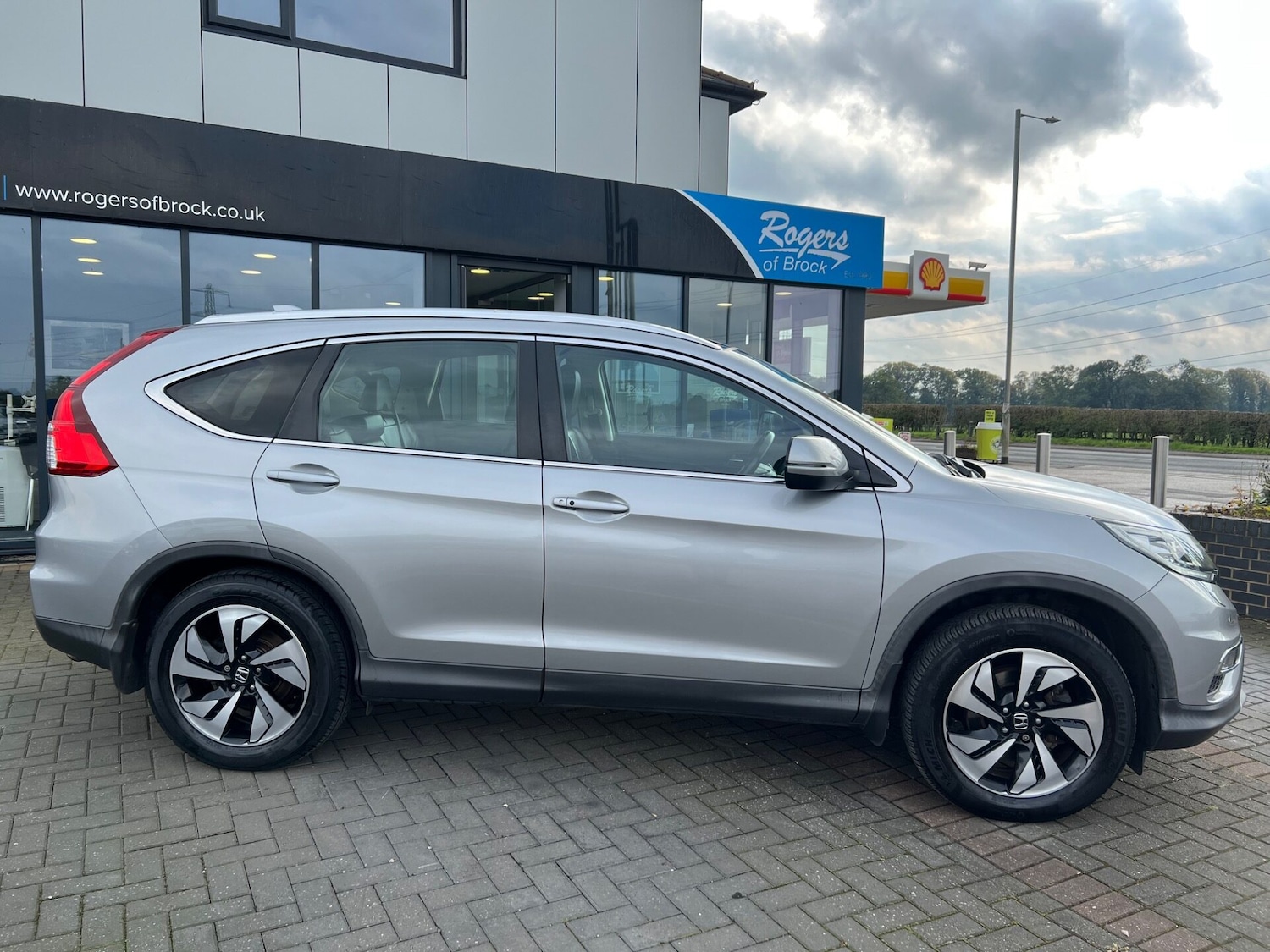 Used Honda CR-V 2016 for sale - 76659810: Photo 6
