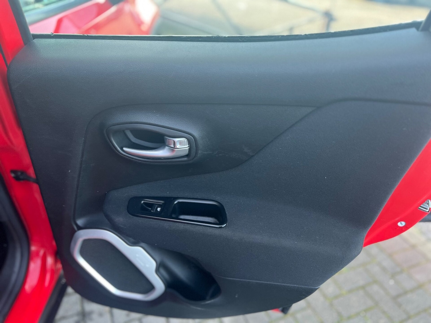 Used Jeep Renegade 2015 for sale - 76906190: Photo 26