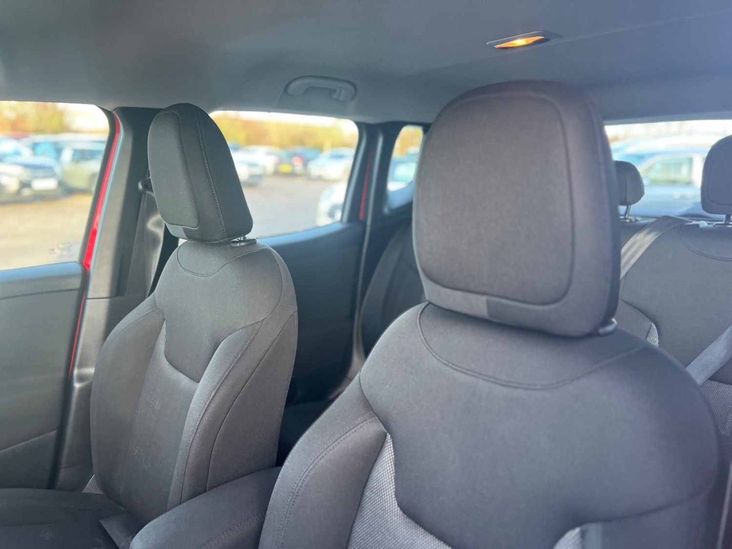 Used Jeep Renegade 2015 for sale - 76906190: Photo 29